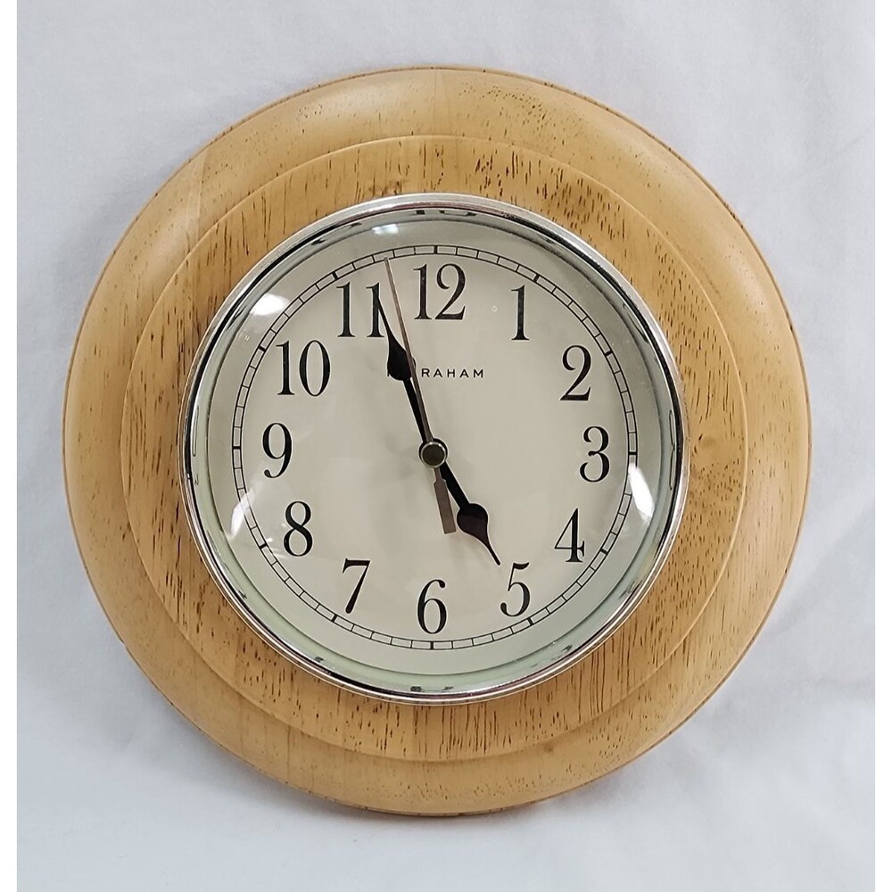 Vintage 9" Round Ingraham Wall Clock Quartz  Brown Wood Frame WORKS